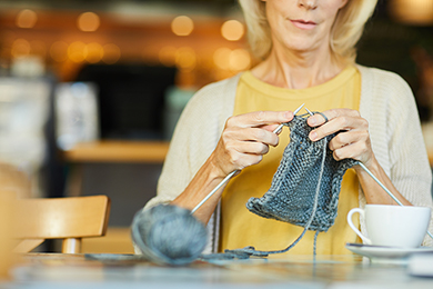 Knitting item
